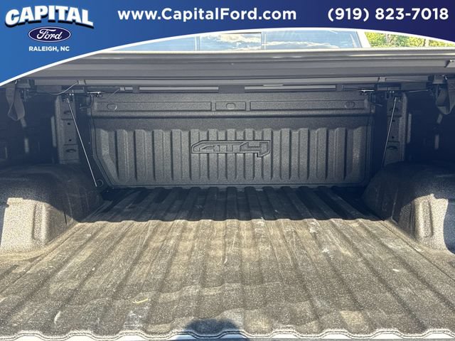 Used 2024 GMC Sierra 1500 AT4 w/ Technology Package AWD/4WD image 16