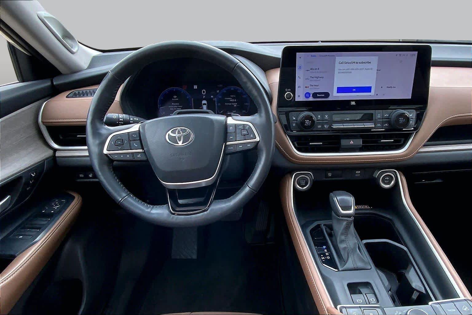 Used 2024 Toyota Grand Highlander AWD image 6