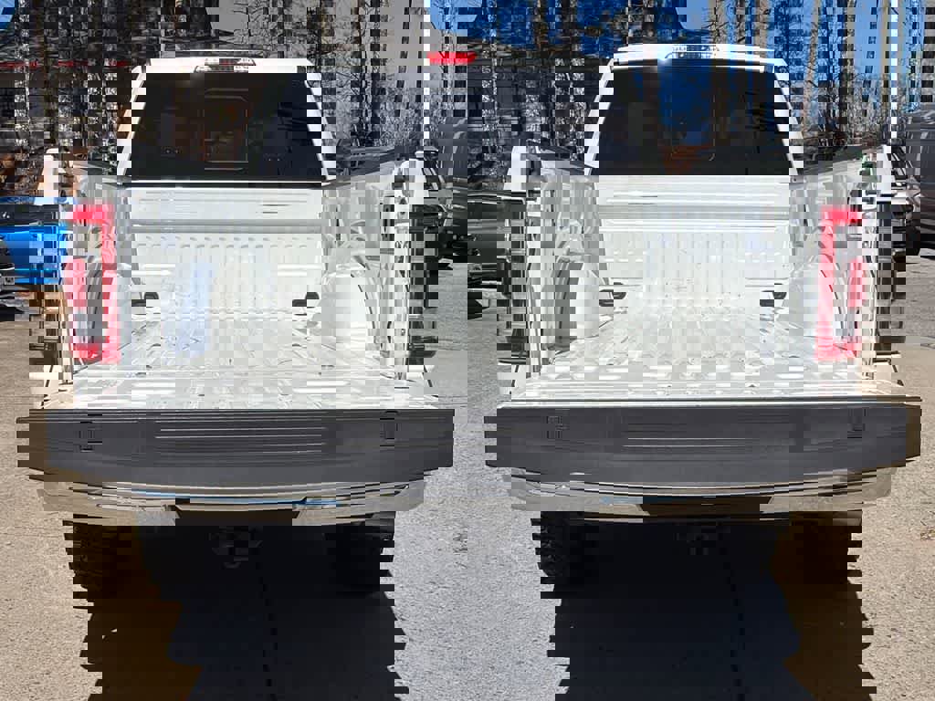 Certified 2021 Ford F150 Lariat w/ Equipment Group 502A High image 16