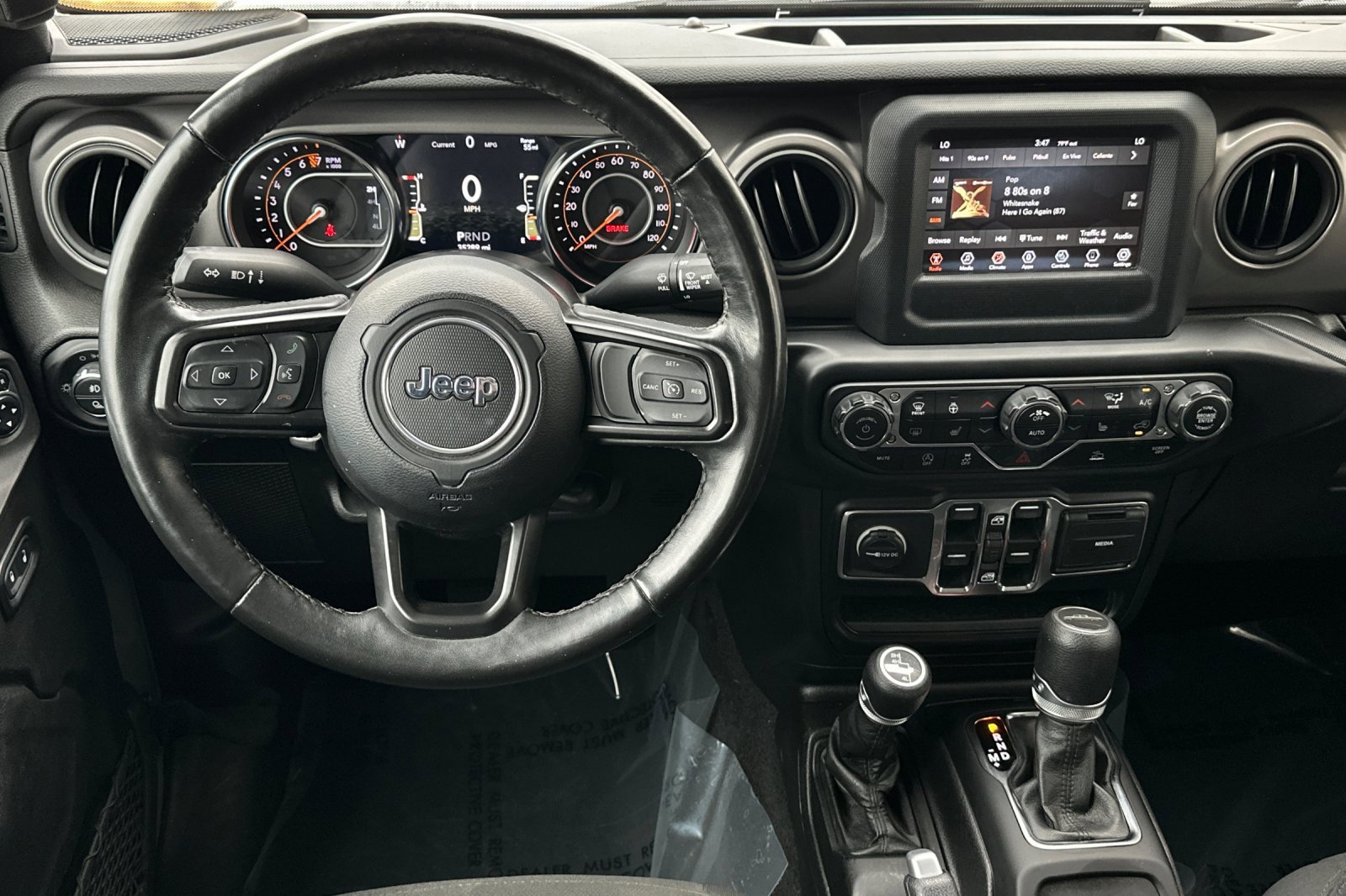 Used 2021 Jeep Gladiator Willys image 13