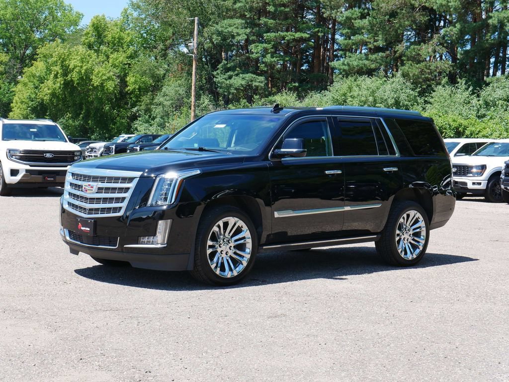 Used 2019 Cadillac Escalade Premium Luxury w/ LPO, Radiant Package AWD/4WD image 6