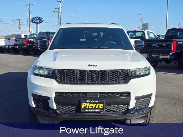Used 2024 Jeep Grand Cherokee L Altitude AWD/4WD image 5