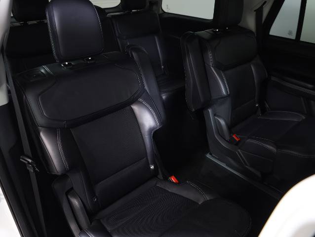 Certified 2025 Ford Expedition Platinum AWD/4WD image 10