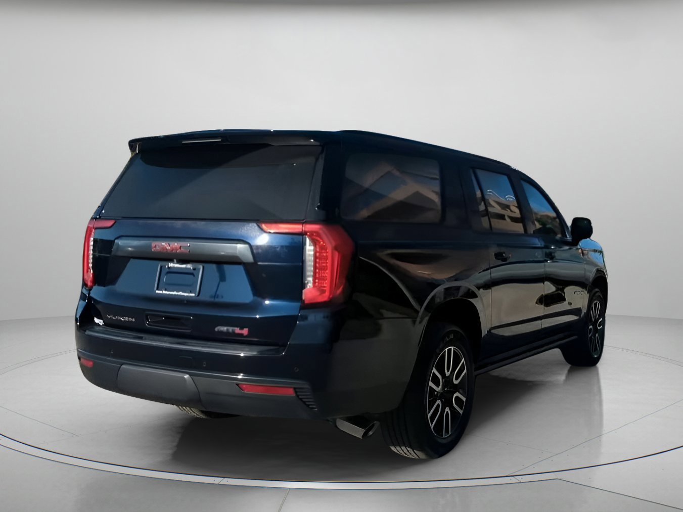 Used 2021 GMC Yukon XL AT4 w/ AT4 Premium Package image 19