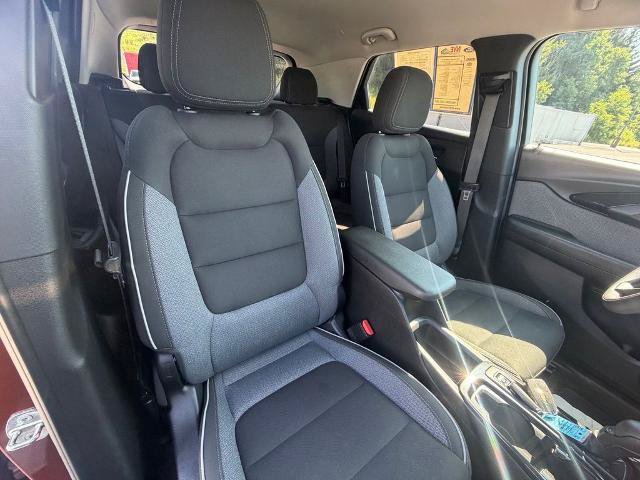 Used 2021 Chevrolet TrailBlazer LT w/ Convenience Package AWD/4WD image 40