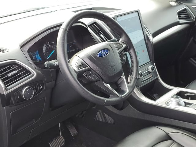 Certified 2024 Ford Edge SEL w/ Convenience Package AWD/4WD image 12