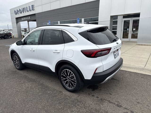 Certified 2023 Ford Escape SE FWD image 3