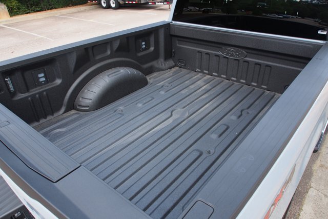 Certified 2026 Ford F250 Lariat w/ Chrome Package AWD/4WD image 8