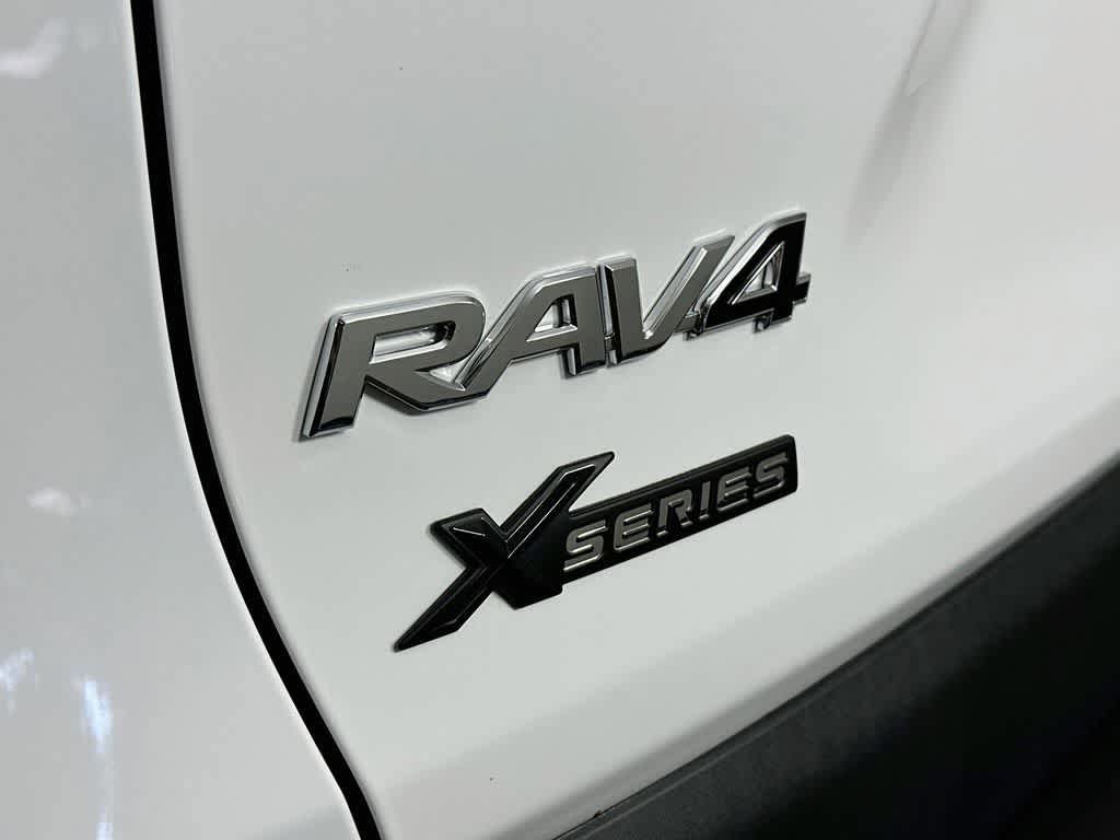 Used 2024 Toyota RAV4 XLE w/ Convenience Package AWD/4WD image 7