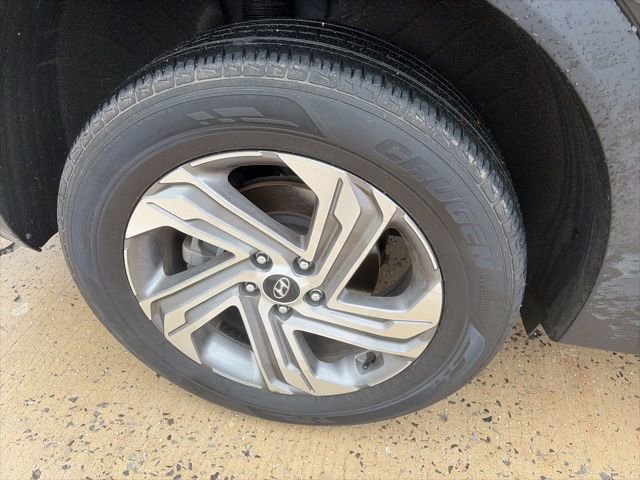 Used 2022 Hyundai Santa Fe SEL image 11