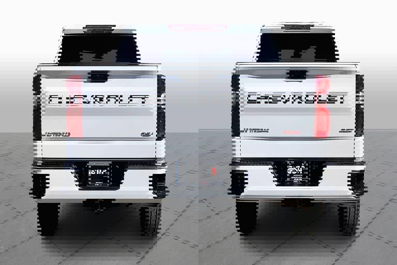 Used 2025 Chevrolet Silverado 1500 RST image 3