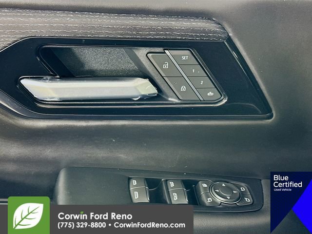 Used 2025 GMC Yukon XL AT4 Ultimate image 21