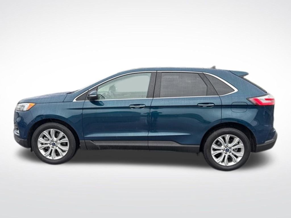 Certified 2020 Ford Edge Titanium w/ Equipment Group 301A AWD/4WD image 3