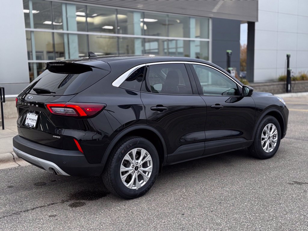 Certified 2023 Ford Escape Active w/ Tech Pack #2 AWD/4WD image 44