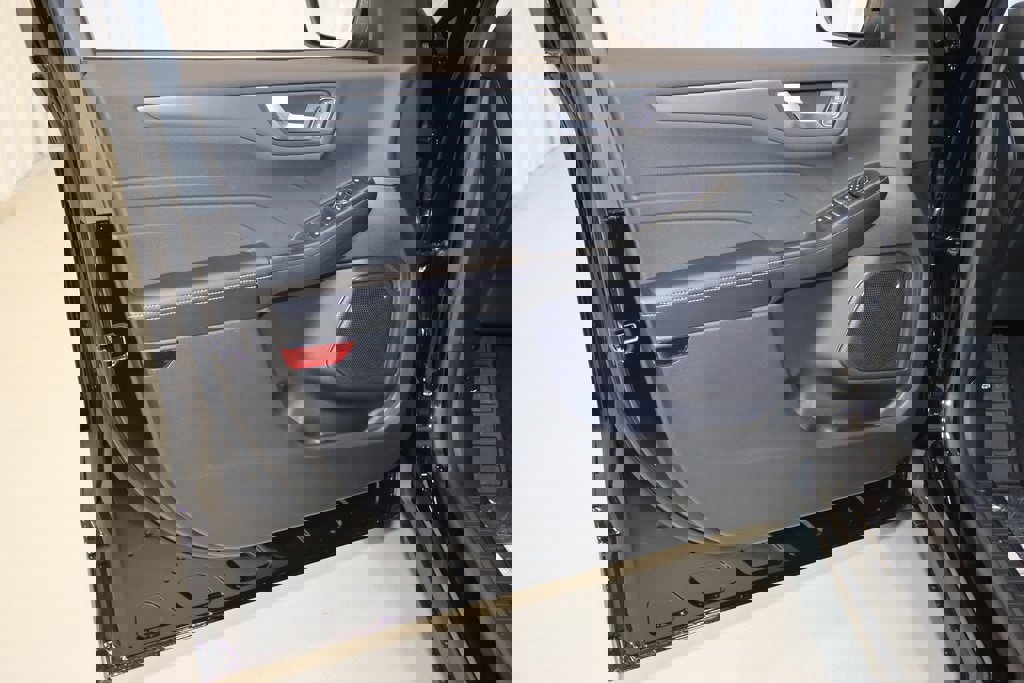 Certified 2024 Ford Escape SE image 51