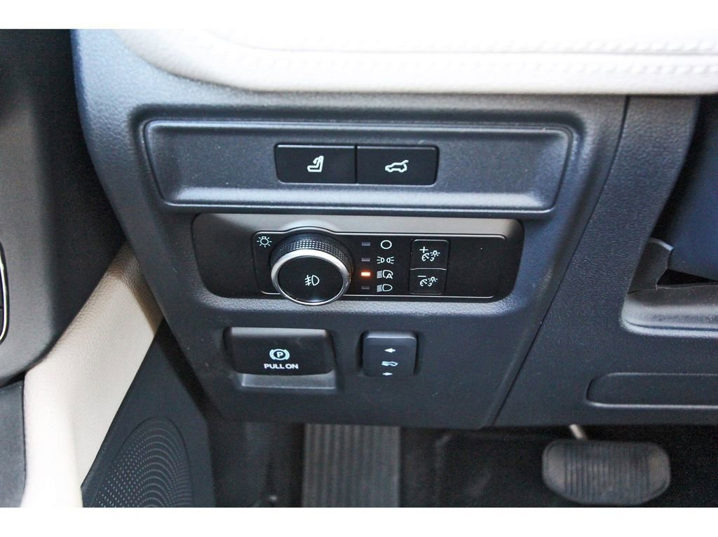 Certified 2024 Ford Expedition Max Limited image 19