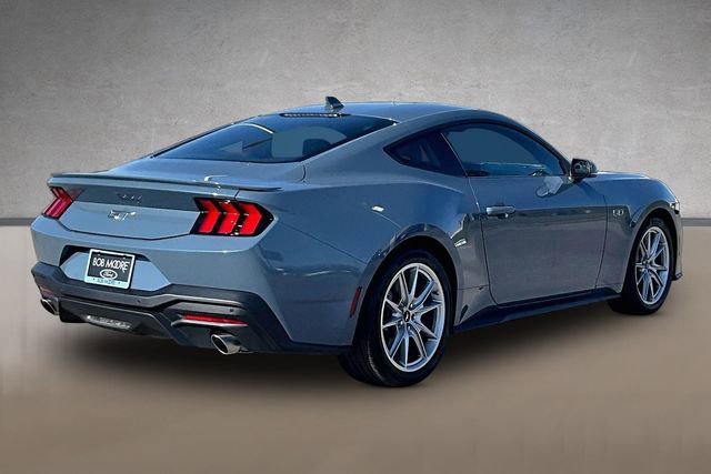 Certified 2025 Ford Mustang GT Premium RWD image 2