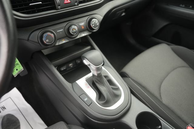 Used 2024 Kia Forte LXS w/ LXS Technology Package FWD image 28