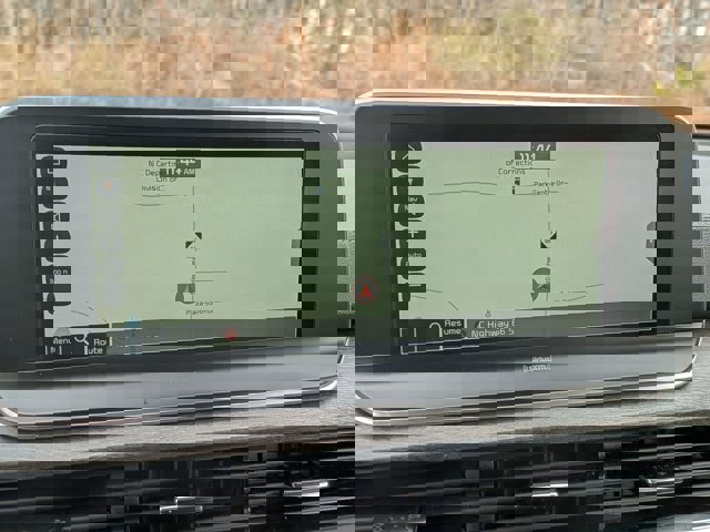 Used 2022 Kia Telluride EX w/ EX Premium Package image 23