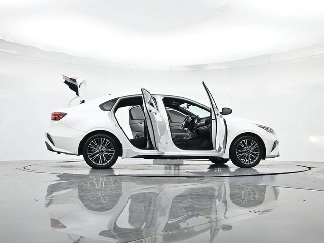 Used 2024 Kia Forte GT-Line w/ GT-Line Premium Package FWD image 53
