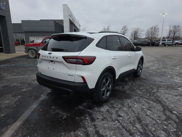 Certified 2025 Ford Escape ST-Line w/ Tech Pack #1 image 5