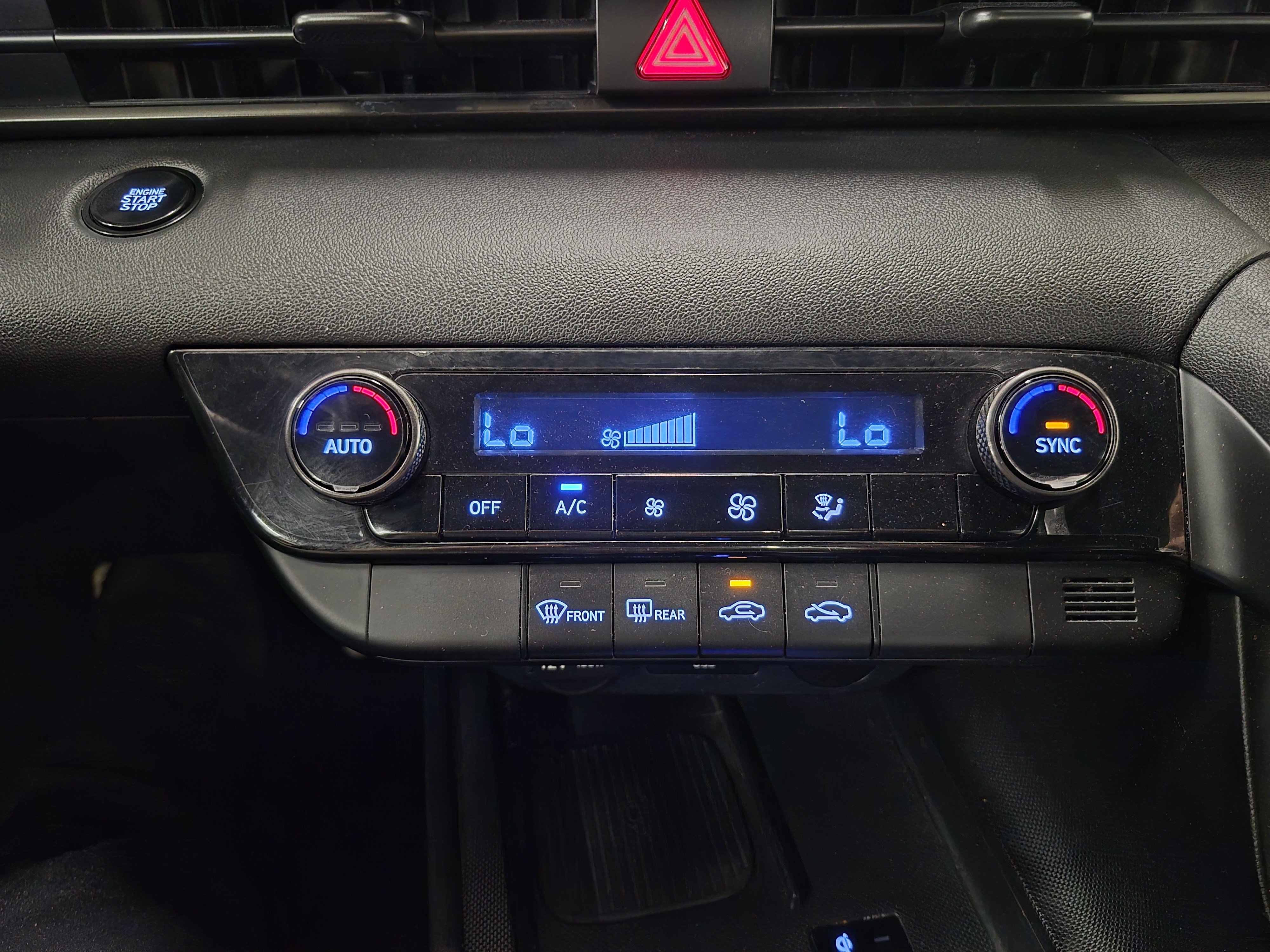 Used 2026 Hyundai Elantra Sport FWD image 30