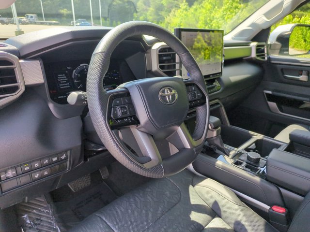 Used 2024 Toyota Tundra Limited AWD/4WD image 16
