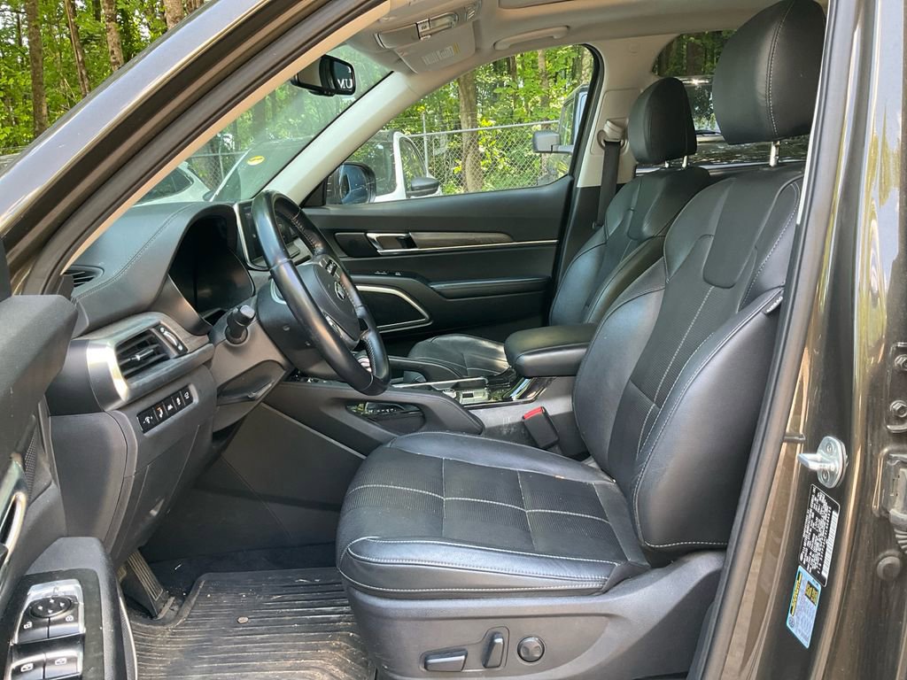 Used 2020 Kia Telluride EX w/ EX Premium Package FWD image 16