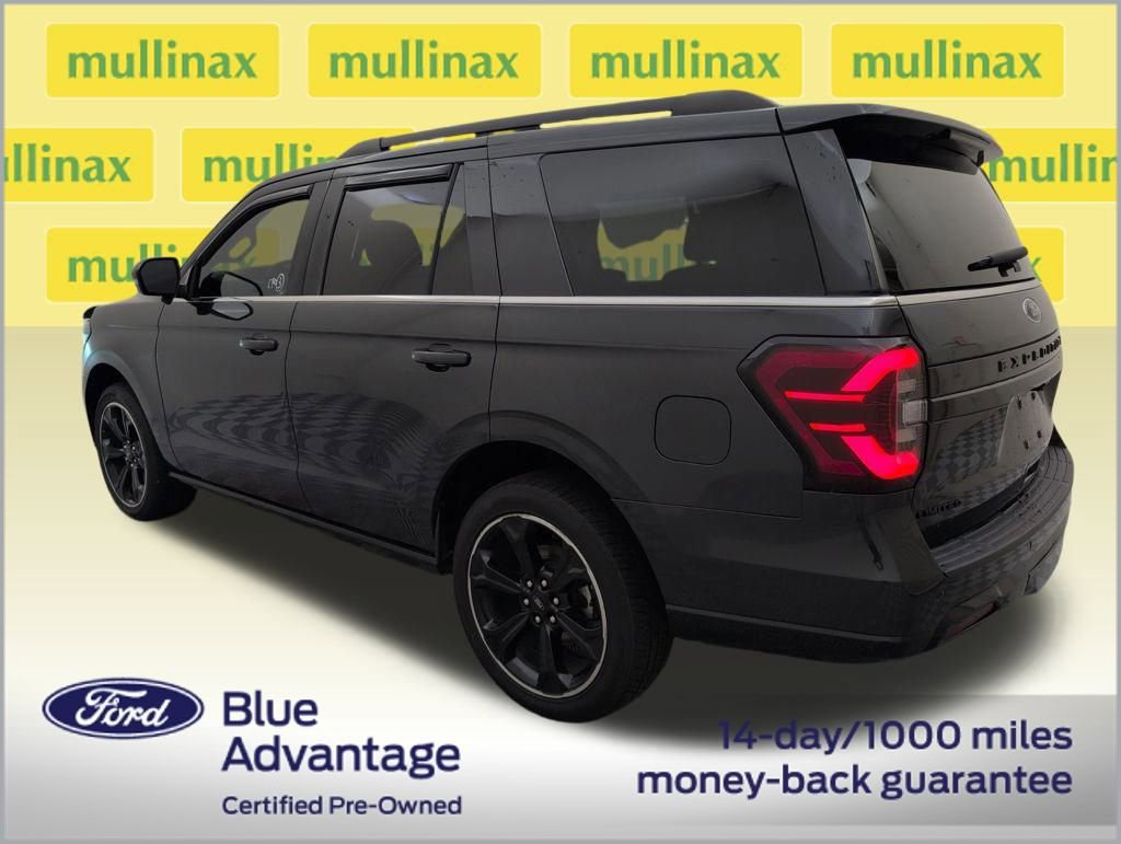 Certified 2023 Ford Expedition Limited image 3