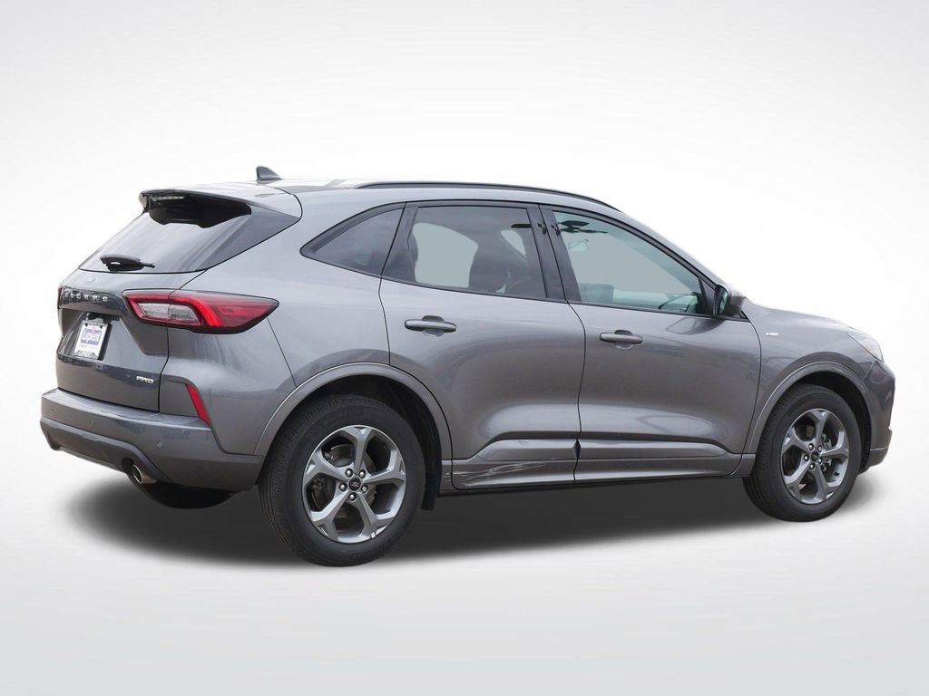 Certified 2023 Ford Escape ST-Line Select w/ Tech Pack #2 AWD/4WD image 4
