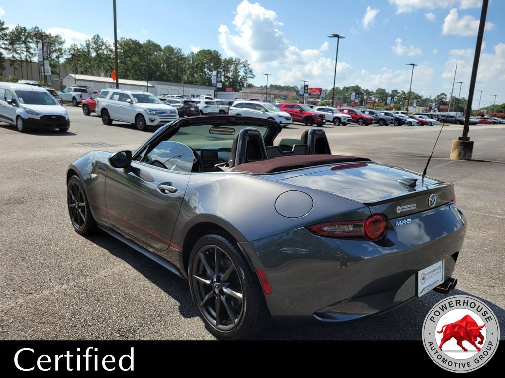 Used 2018 MAZDA MX-5 Miata Club RWD image 14
