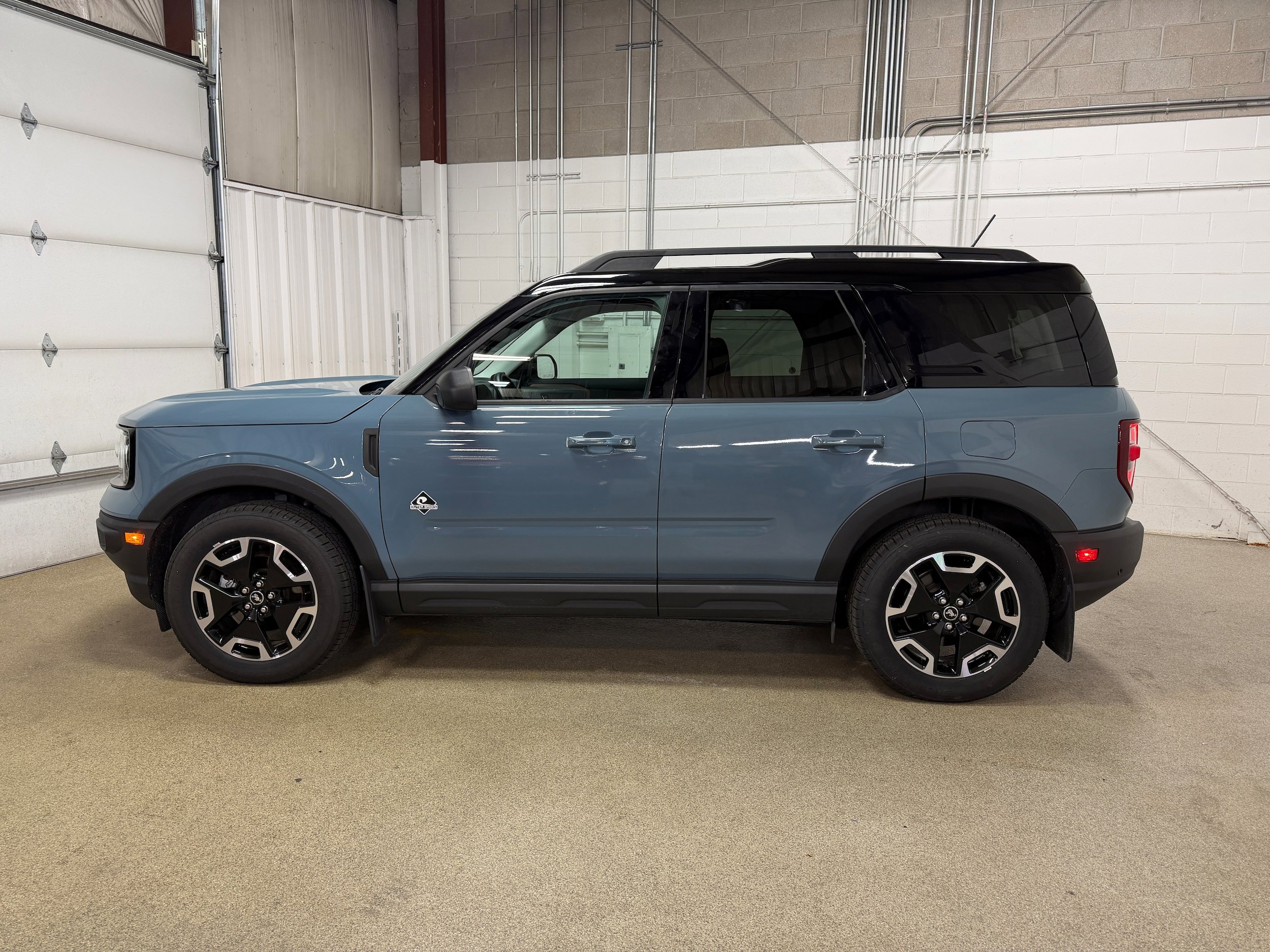 Certified 2021 Ford Bronco Sport Outer Banks AWD/4WD image 6