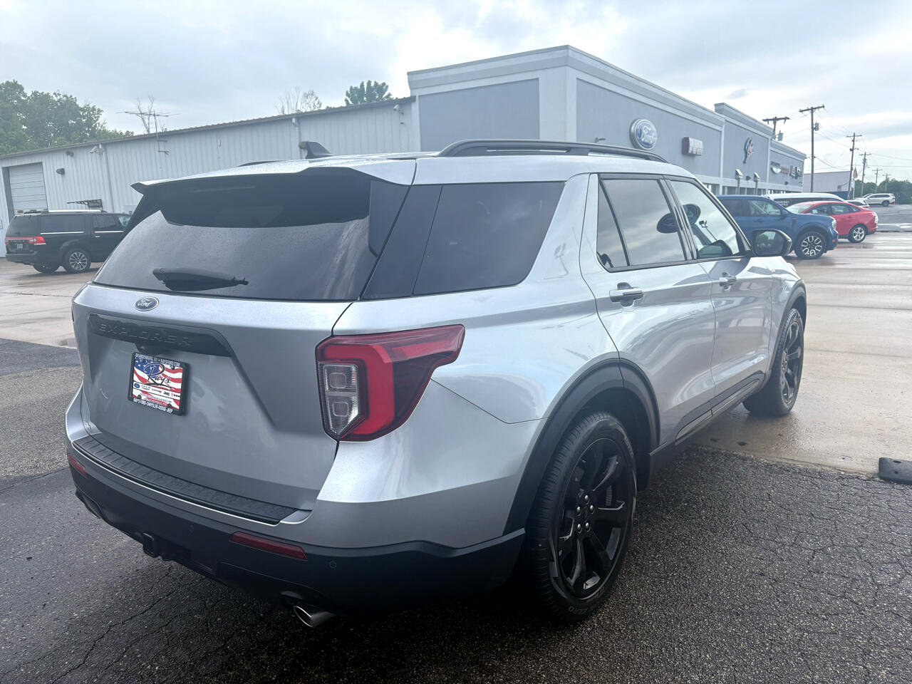 Certified 2023 Ford Explorer ST-Line w/ Class IV Trailer Tow Package image 6