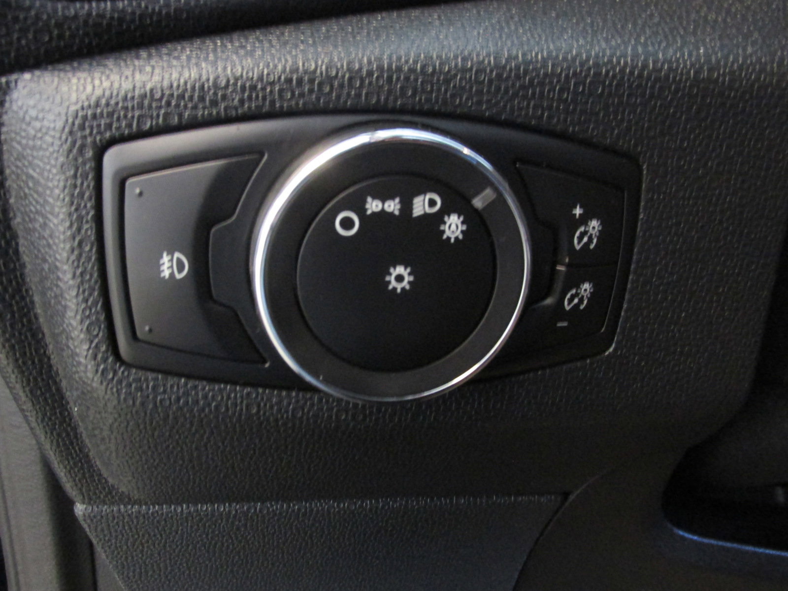 Certified 2022 Ford EcoSport SE w/ SE Convenience Package image 30