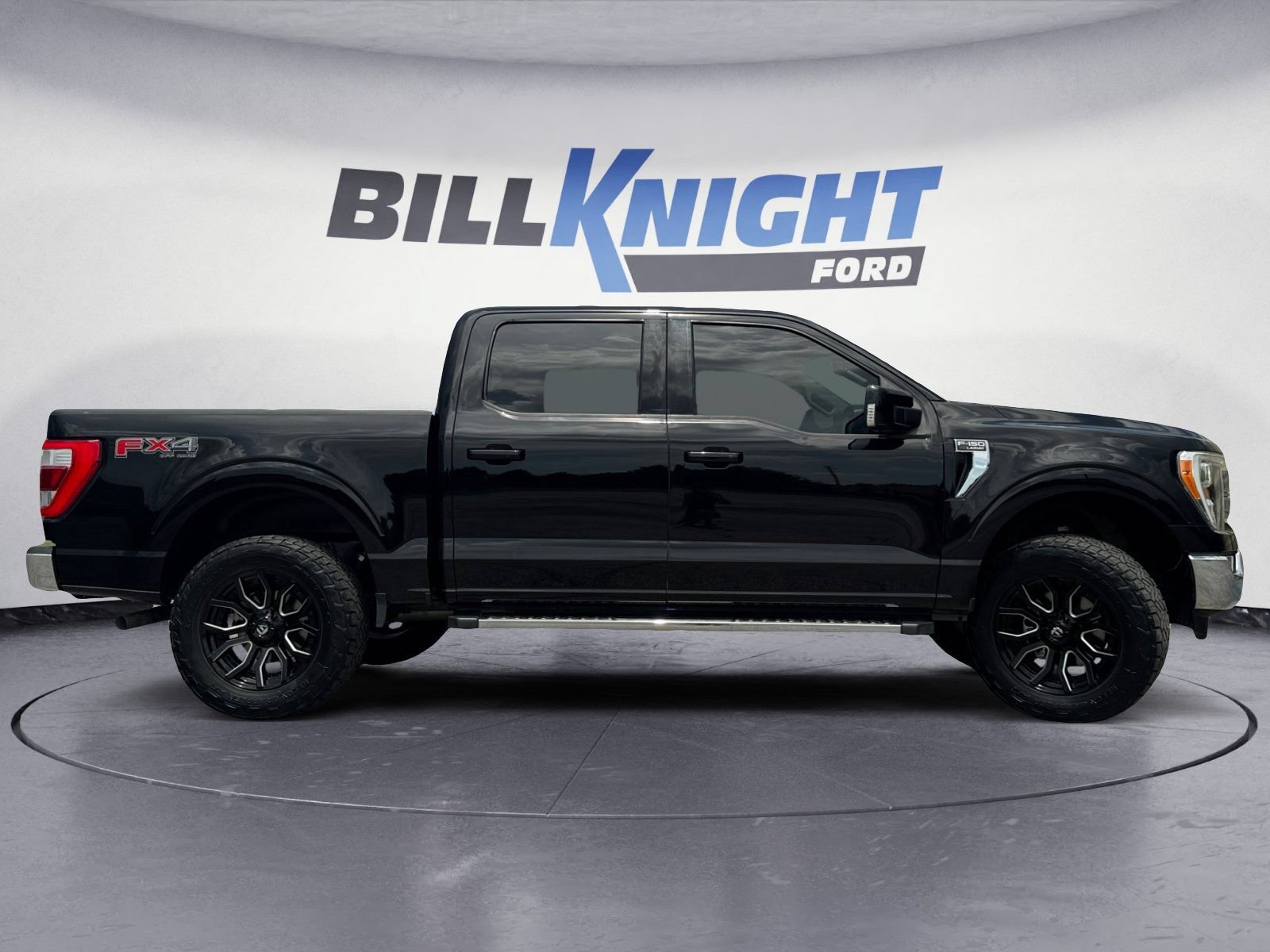 Certified 2021 Ford F150 Lariat w/ FX4 Off-Road Package AWD/4WD image 6