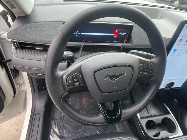 Certified 2025 Ford Mustang Mach-E Premium image 20