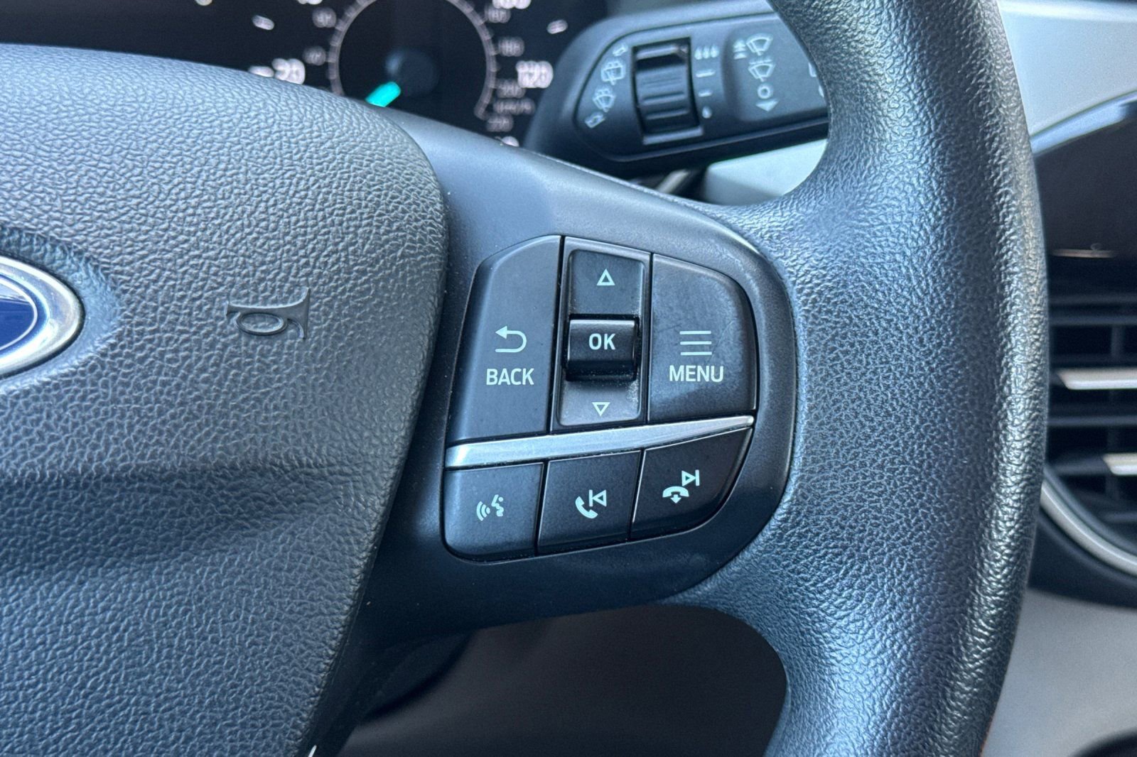 Certified 2020 Ford Escape SE FWD image 22