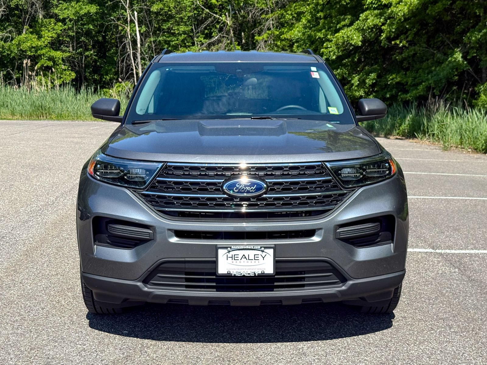 Certified 2023 Ford Explorer XLT AWD/4WD image 2