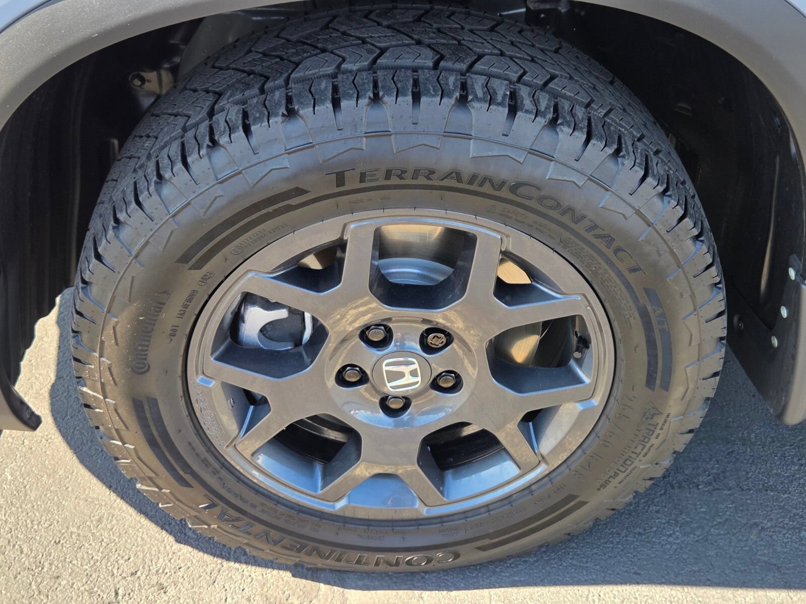 Used 2025 Honda Pilot TrailSport image 9
