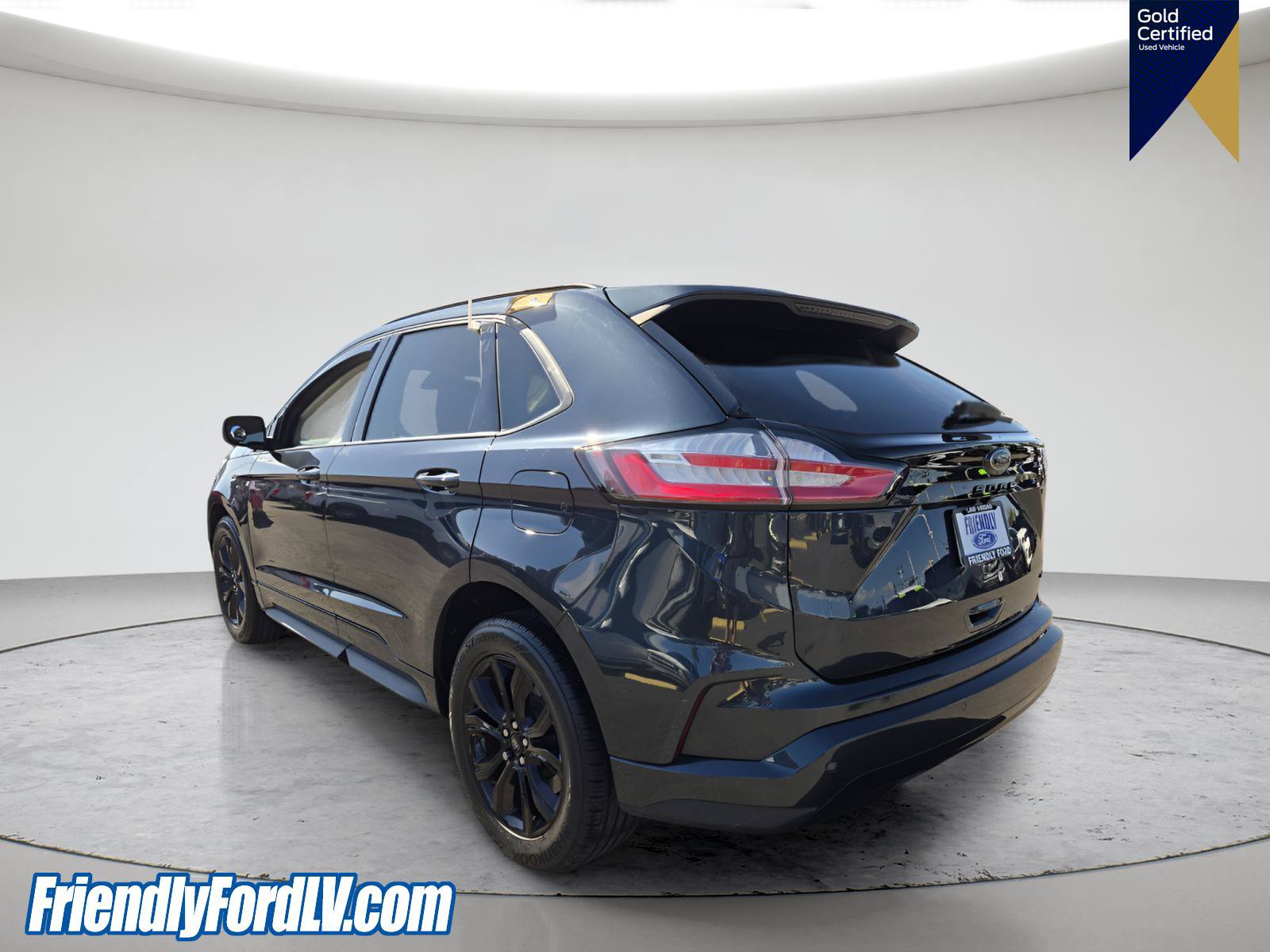 Certified 2023 Ford Edge SE w/ Black Appearance Package AWD/4WD image 4