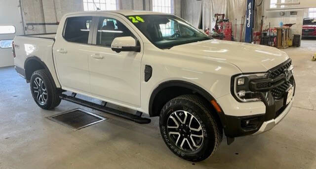 Certified 2024 Ford Ranger Lariat w/ FX4 Off-Road Package image 6