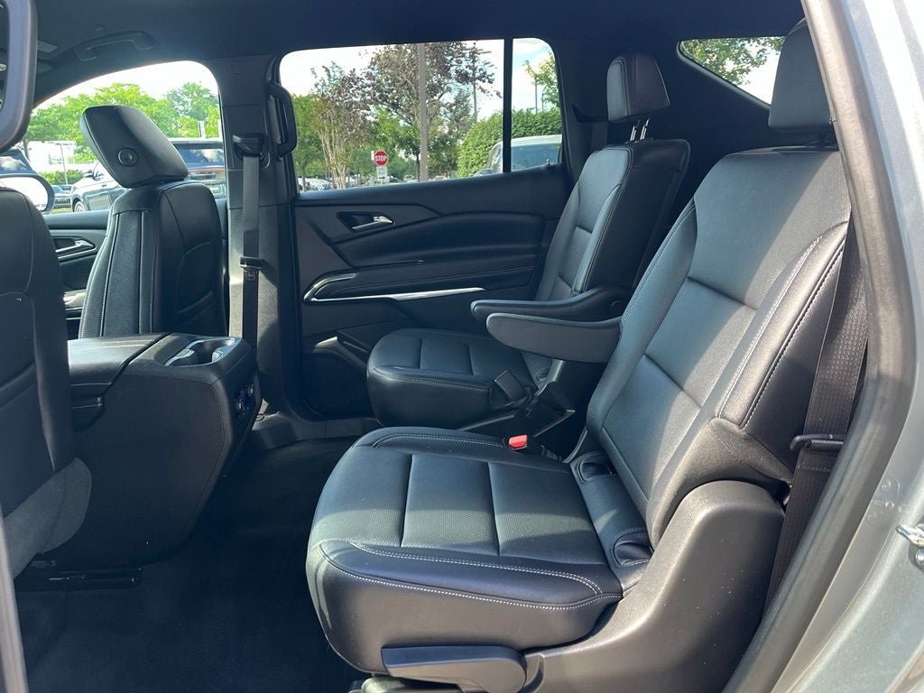 Used 2026 Chevrolet Traverse LT AWD/4WD image 13
