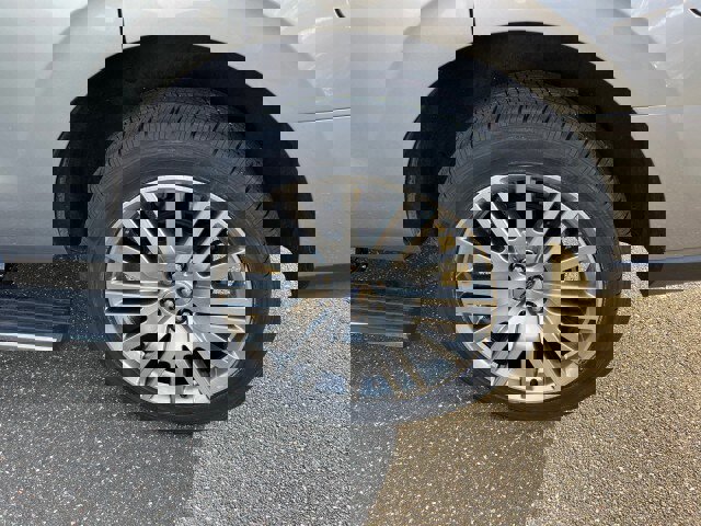 Certified 2024 Ford Expedition Limited image 30