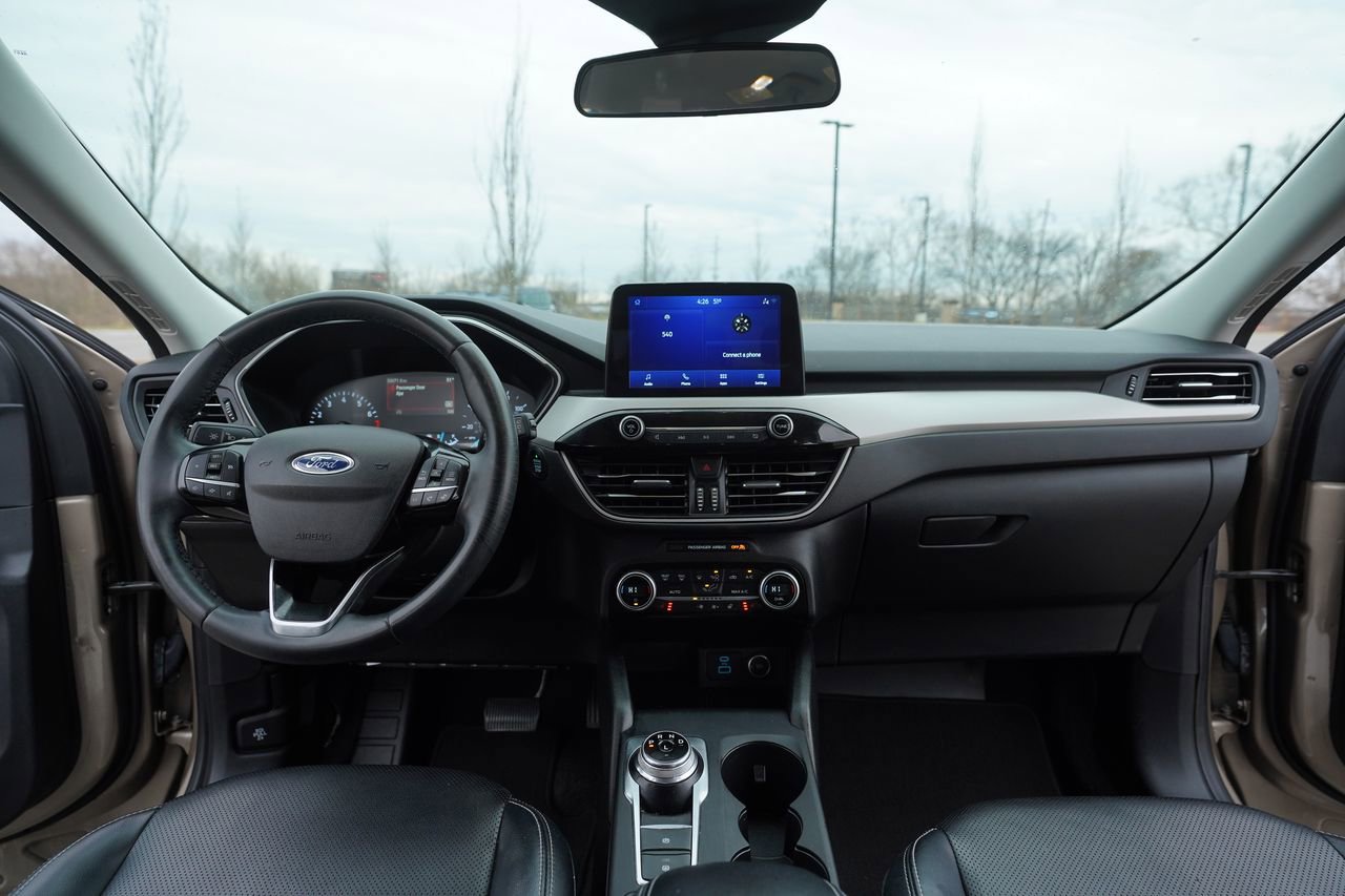 Certified 2021 Ford Escape SEL FWD image 25