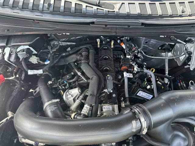 Certified 2025 Ford Expedition Active RWD image 28