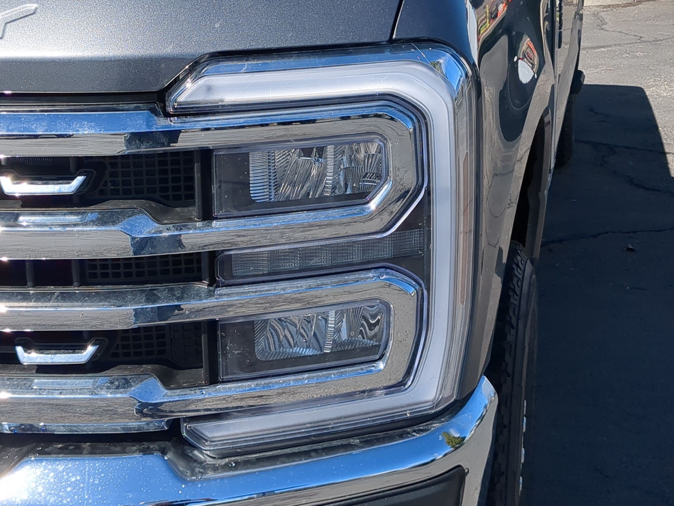 Certified 2026 Ford F250 Lariat w/ FX4 Off-Road Package AWD/4WD image 13