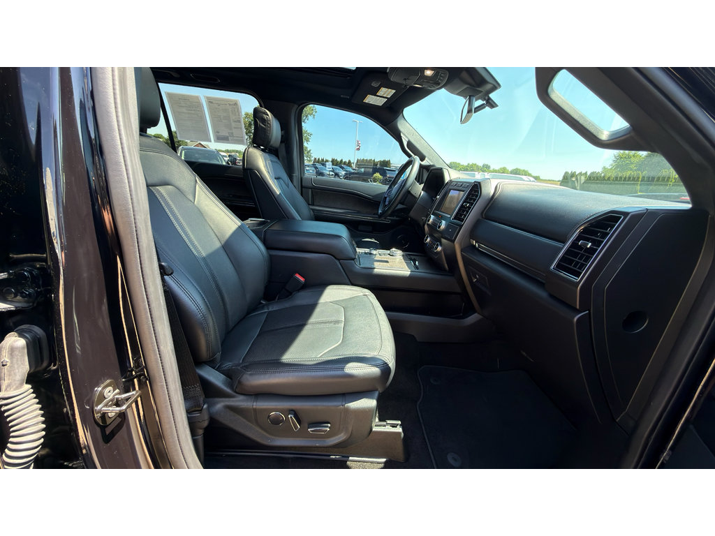 Certified 2020 Ford Expedition Limited w/ Equipment Group 302A AWD/4WD image 11