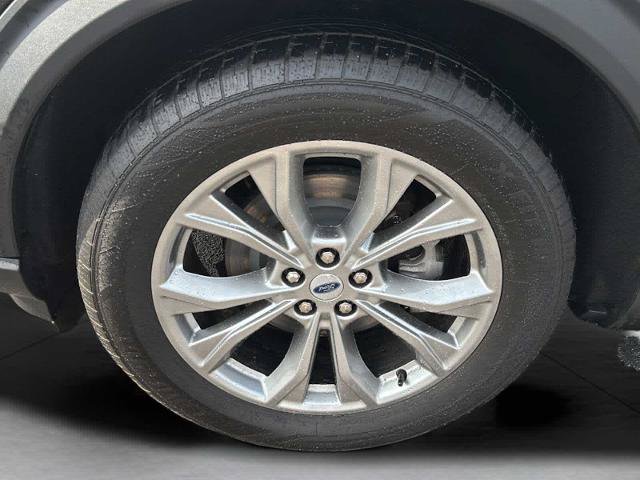 Certified 2023 Ford Explorer Limited AWD/4WD image 37