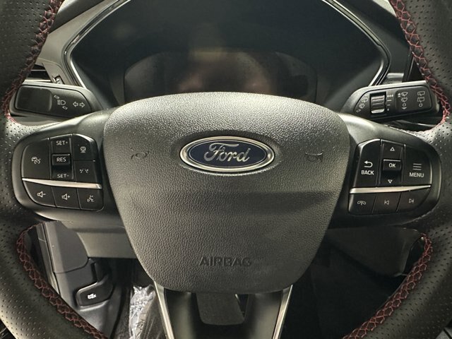 Certified 2024 Ford Escape ST-Line w/ Tech Pack #1 AWD/4WD image 13