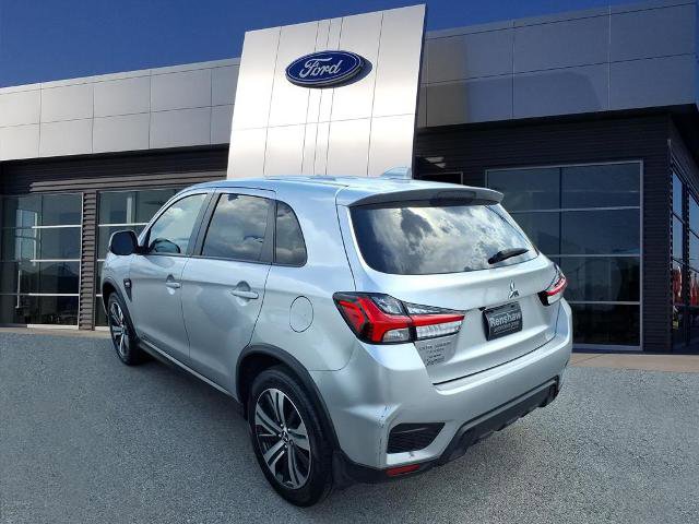 Used 2023 Mitsubishi Outlander Sport ES image 3
